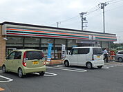 セブンイレブン日高バイパス店まで673m