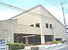 周辺：坂戸市中央図書館まで369m