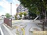 その他：マンション近くの小仙波町公園は、すべり台や砂場などの遊具があり、小さなお子さまのいるご家庭にも嬉しい住環境です。
