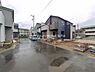 その他：全12棟の新たな街並みが誕生！それぞれの暮らしに寄り添う住まいが並び、家族が心地よく暮らせる新しいコミュニティが広がります。