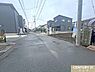 その他：第一種低層住居専用地域の閑静な住宅街エリア。落ち着いた街並みの中で、ゆったりとした暮らしを楽しめます。お気軽にお問い合わせください。