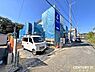 その他：広々とした敷地約84坪！並列2台駐車可能なカースペースと家庭菜園も楽しめる開放的なお庭付きです。