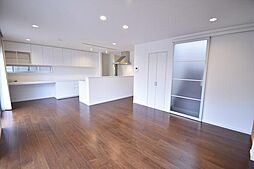 今宿2丁目戸建 3SLDKのリビング/ダイニング