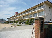 岩出市立山崎北小学校まで1208m