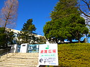 町田市立鶴川第四小学校　距離約500m