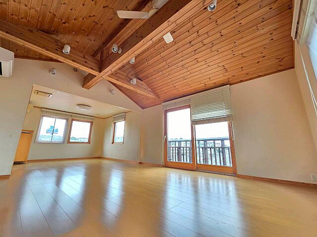 リビング/ダイニング 町田市玉川学園2丁目