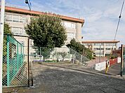 川崎市立長尾小学校　距離約600m