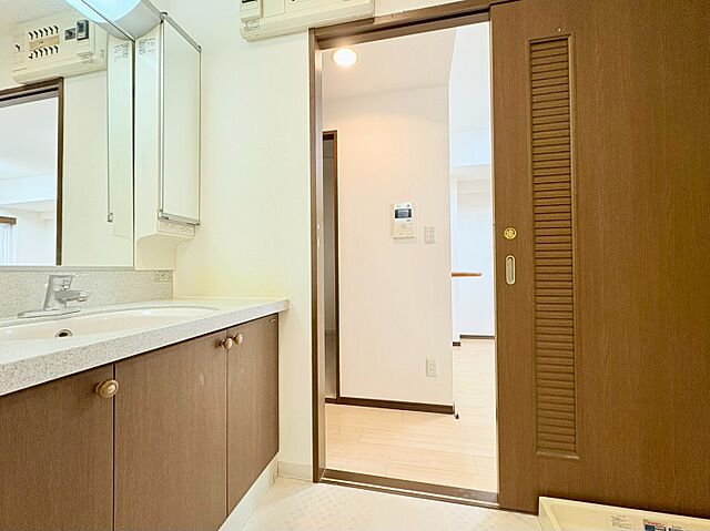 洗面 メゾンエクレーレ町田 4階/-