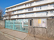 町田市立小川小学校　距離約600m