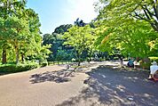 片倉城跡公園まで約1000m