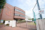 町田市立町田第一中学校まで約50m