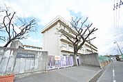 座間市立栗原中学校まで約1800m