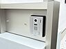 玄関：お気軽にお問い合わせください