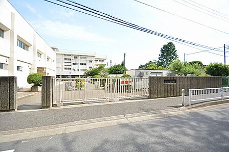 座間市立相模中学校まで約1500m