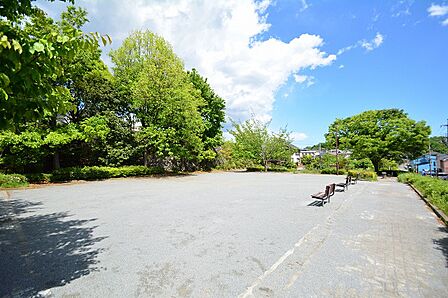 松原公園 距離約140m