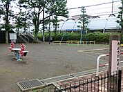 相武台団地南公園まで約220m