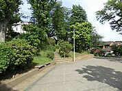 津田山公園まで約450m