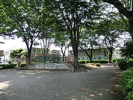西府町公園まで約1200m