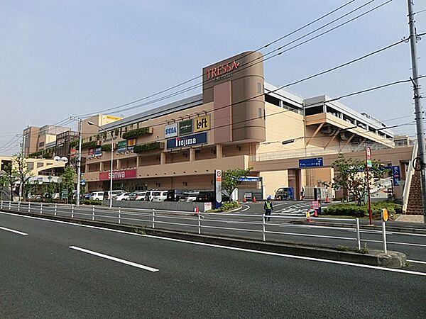 周辺を拡大表示