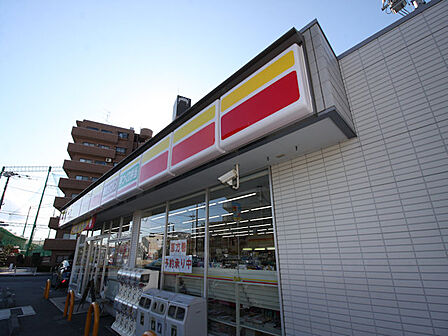 デイリーヤマザキ 相模原橋本台店 距離約350m