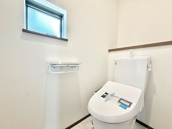 トイレを拡大表示