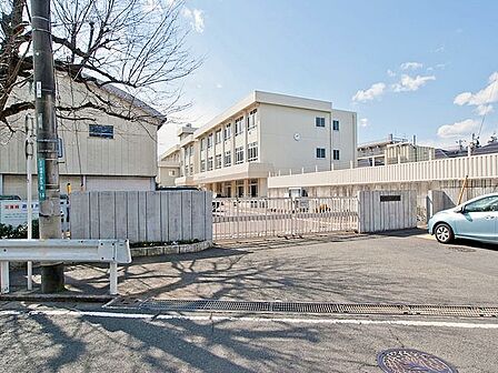 相模原市立新町中学校まで約1500m