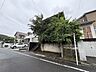 外観：住宅街の道路沿いにある売地※建物解体渡し