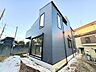 外観：外観：シンプルな外壁の2階建て住宅