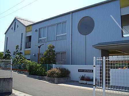 羽曳野市立高鷲南幼稚園まで562m