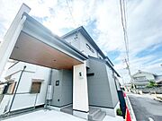 車庫と住居がスマートに融合。毎日の動線をスムーズにしながら、美しさと快適さを兼ね備えた新生活を実現します。