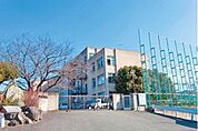 羽曳野市立河原城中学校まで841m