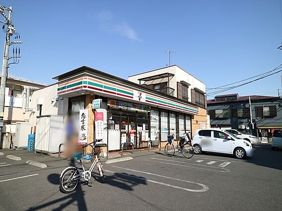 セブンイレブン...