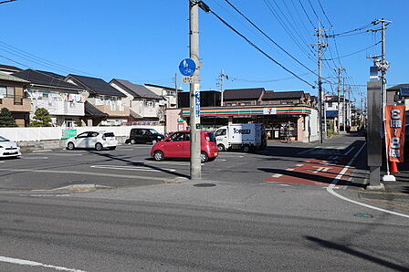 セブンイレブン越谷大里店まで509m