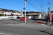 セブンイレブン越谷大里店まで509m
