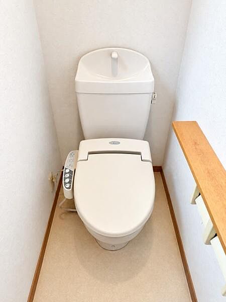 トイレを拡大表示