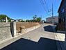 外観：国道が近く道路交通網が充実のエリア。