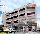 ライフ練馬中村北店まで764m