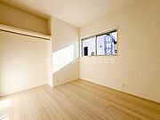 洋室4.88帖