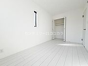 2階洋室5.6帖