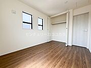 2階洋室5.83帖