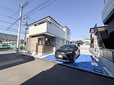 外観:八王子市長房町の新築一戸建て 2026年10月8日撮影 外観:八王子市長房町の新築一戸建て 2026年10月8日撮影