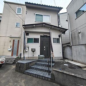 外観：木造2階建のお家！