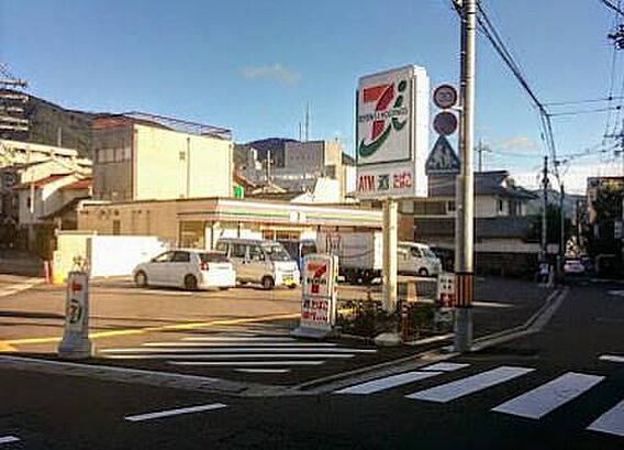 セブンイレブン...