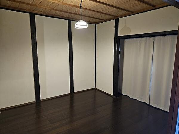 洋室を拡大表示