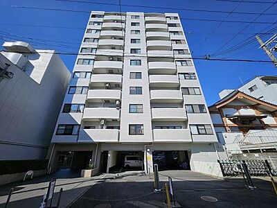 外観：マンション外観写真