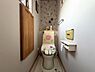 トイレ：1階トイレの様子です。