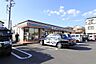 周辺：セブンイレブン綾瀬蓼川2丁目店まで181m
