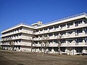座間市立相模中学校まで1330m