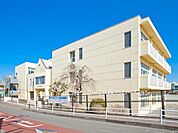 綾瀬市立早園小学校まで237m