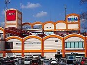 エコール・リラショッピングセンターまで5000m、イオン藤原台店やコープなど多数の生活施設が営業中です